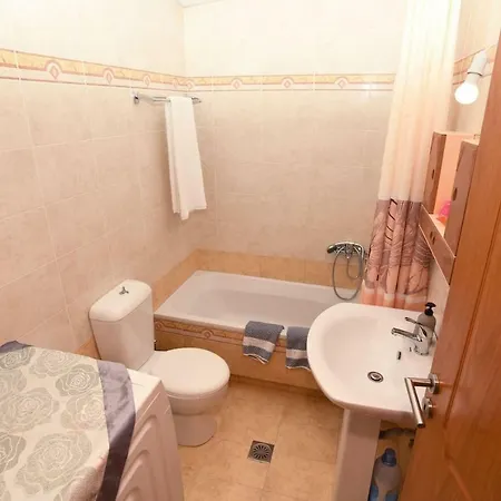 Luxurious Three Dedroom *
