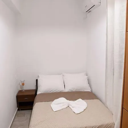 Luxurious Three Dedroom