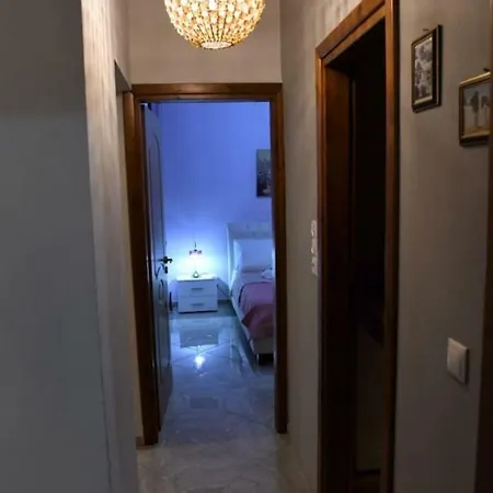 Апартаменты Luxurious Three Dedroom